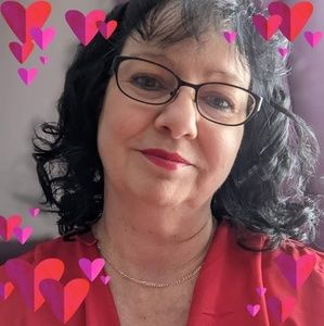 Meet your Posher, Guylaine